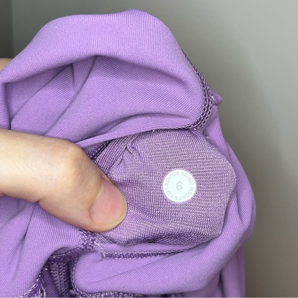 Lululemon Wunder Under High-Rise Tight 25" *Luxtreme in Wisteria Purple Size 6 - Picture 7 of 9